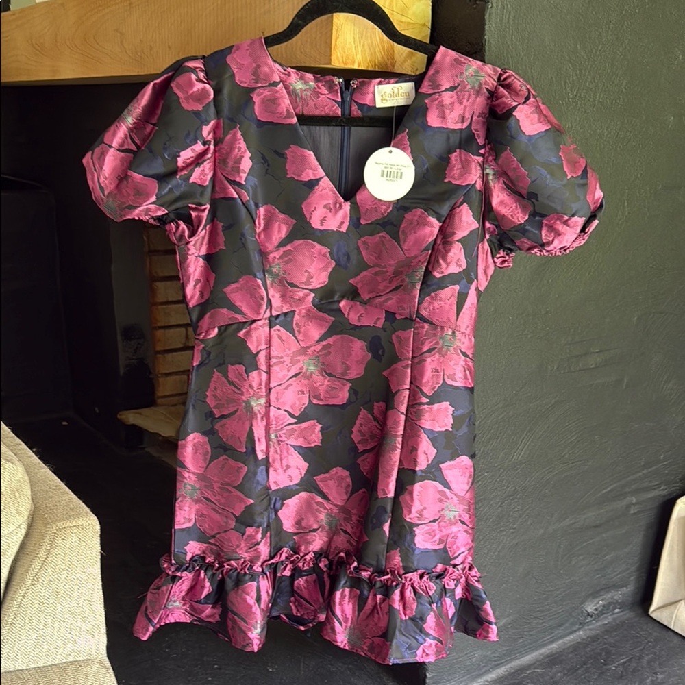 GoldencoutureDesign Pink and Black Fit and Flare Dress with Puff Sleeves